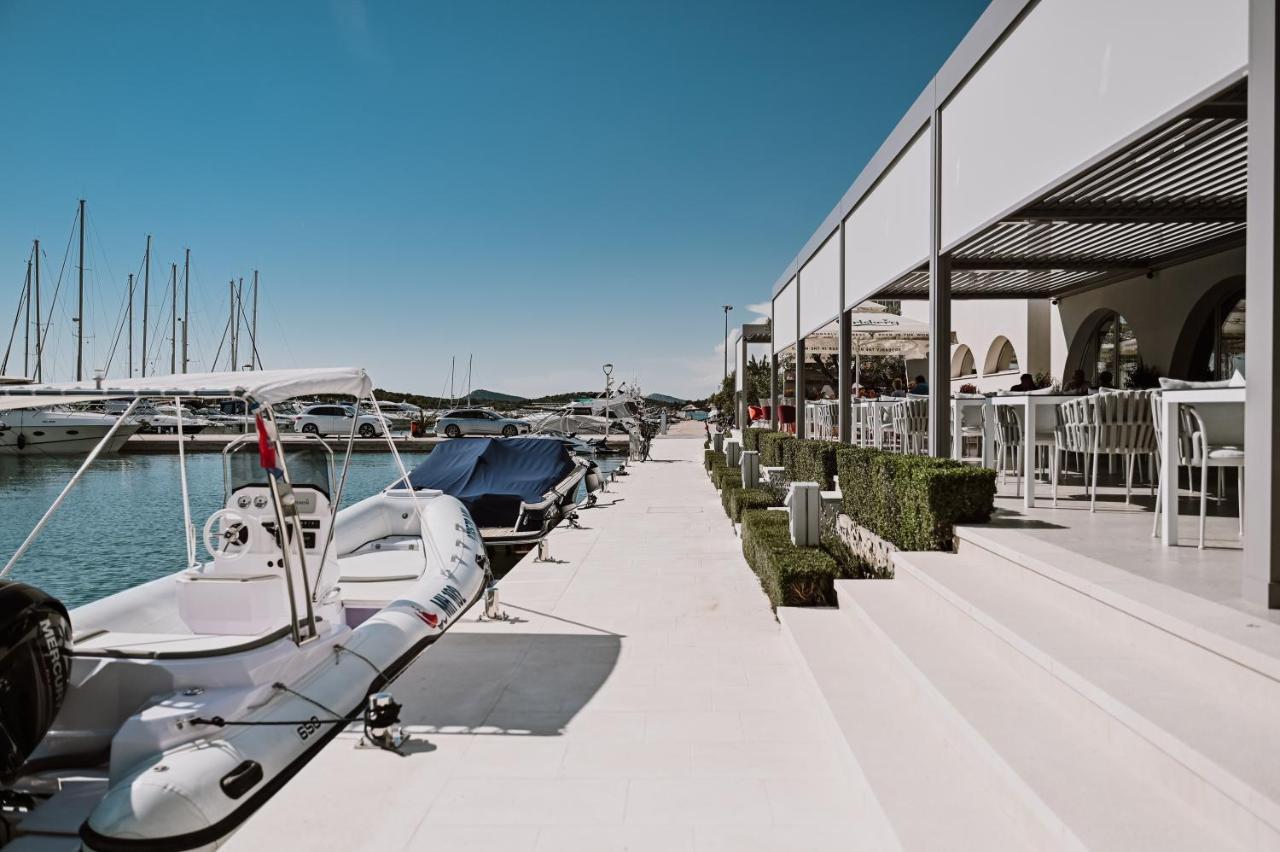 Hotel Stomorin-Marina Hramina Murter Buitenkant foto