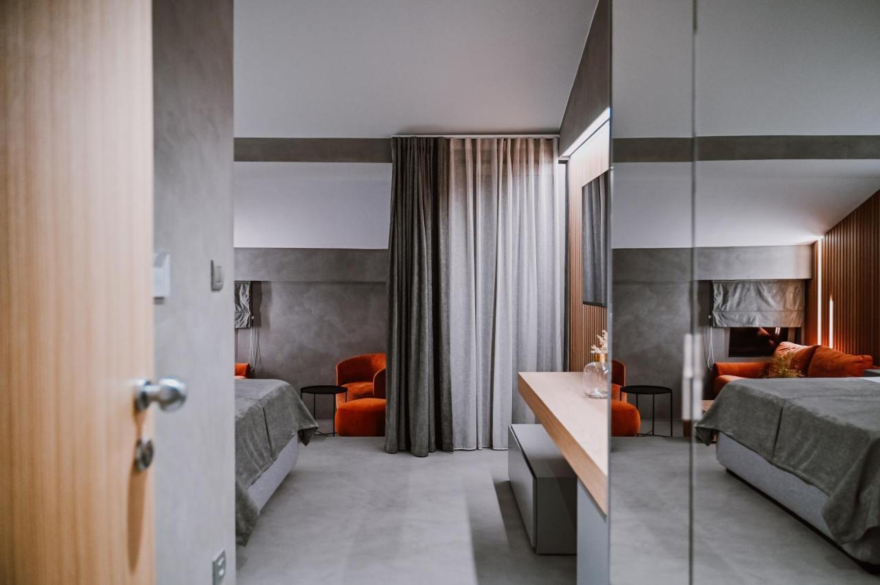 Hotel Stomorin-Marina Hramina Murter Buitenkant foto